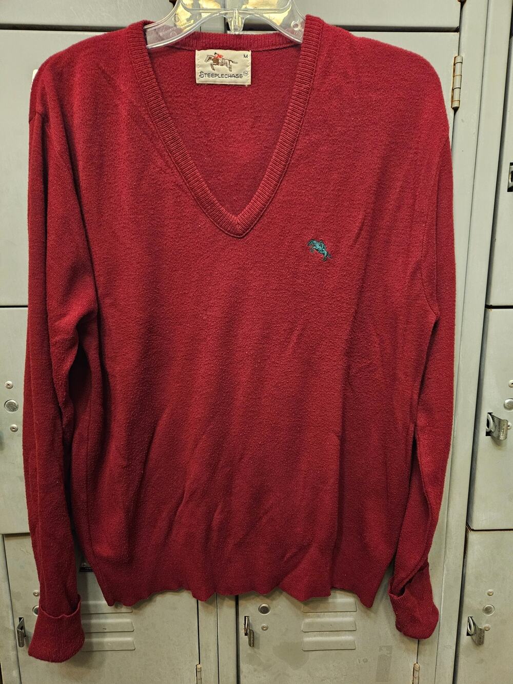 Vintage Steeplechase men's pullover Vneck sweater - size medium